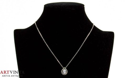 Vintage necklace With Rhinestones