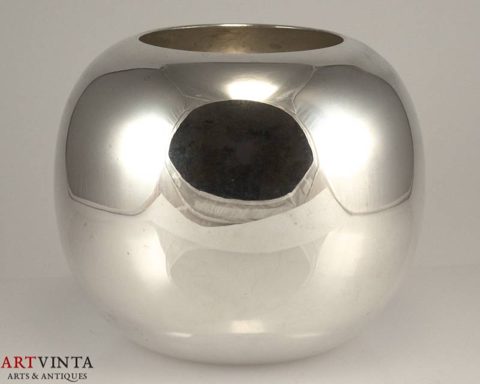 Moderne Vase Metall Versilbert Ungemarkt